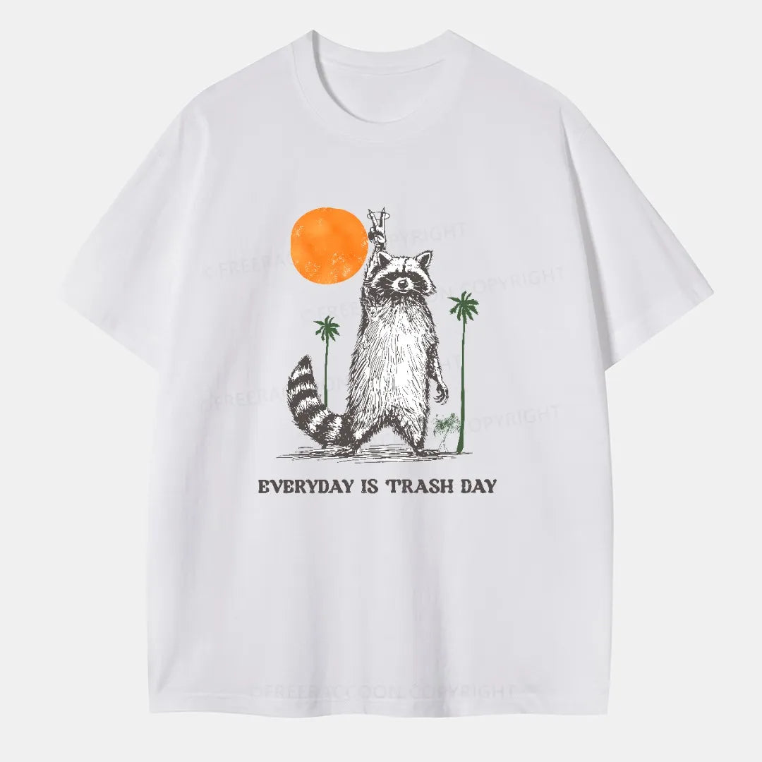 Vintage Everyday Is Trash Day Raccoon Classic T-Shirt