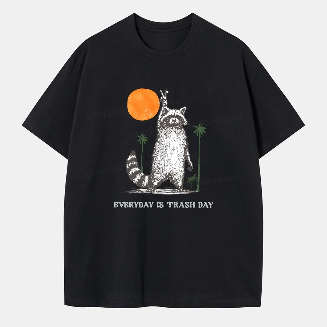 Vintage Everyday Is Trash Day Raccoon Classic T-Shirt