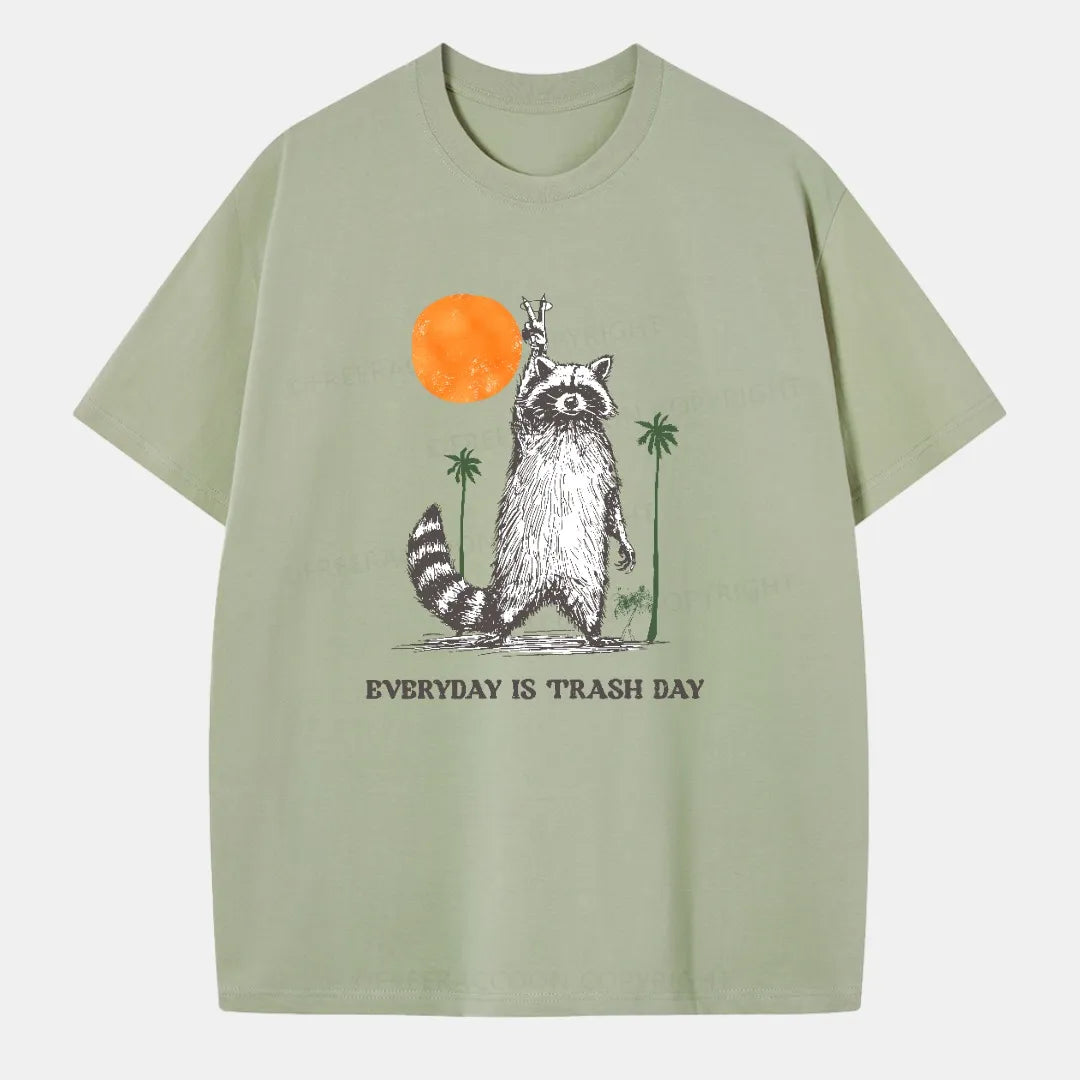 Vintage Everyday Is Trash Day Raccoon Classic T-Shirt