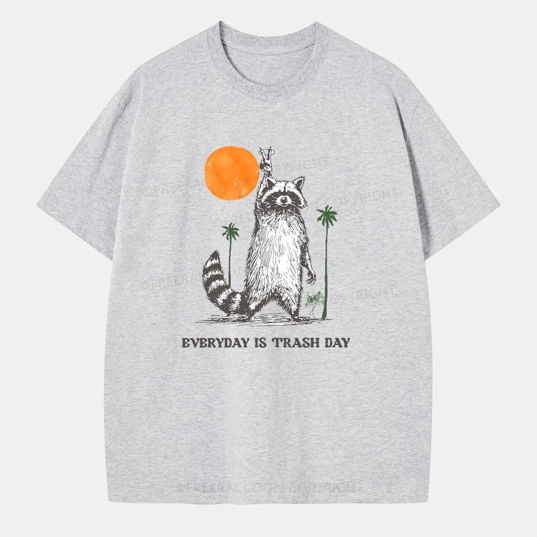 Vintage Everyday Is Trash Day Raccoon Classic T-Shirt