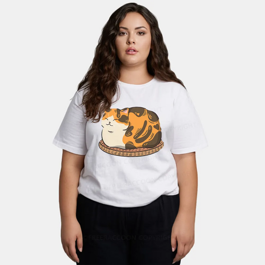 Vintage Fluffy Cat Classic T-Shirt